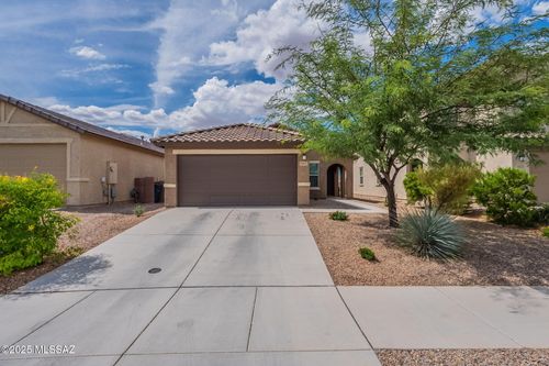 8042 S Golden Bell Dr, Tucson, AZ, 85747-0089 | Card Image