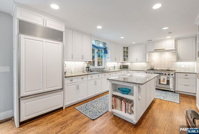 304 Briarwood Dr, House other with 3 bedrooms, 4 bathrooms and null parking in Wyckoff NJ | Image 20