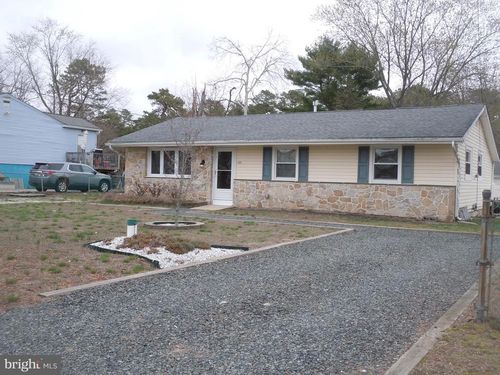 331 Seminole Trl, BROWNS MILLS, NJ, 08015-6305 | Card Image