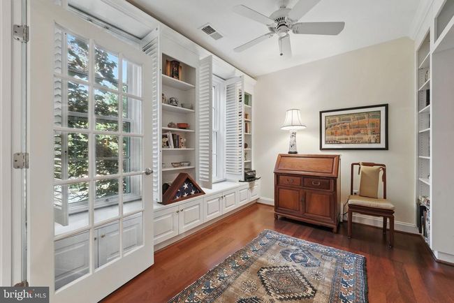 UNIT-207 - 1023 N Royal St, Condo with 2 bedrooms, 2 bathrooms and null parking in ALEXANDRIA VA | Image 21