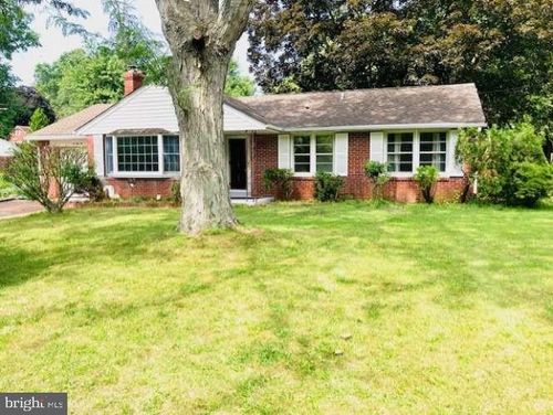 439 E Chestnut St, SOUDERTON, PA, 18964-1140 | Card Image