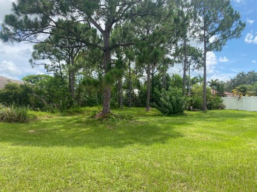 5522 Nw Cordrey St, Port St. Lucie, FL, 34986-3924 | Card Image