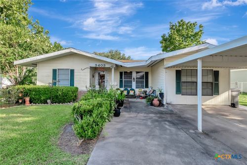 3403 E Rio Grande St, Victoria, TX, 77901-7479 | Card Image