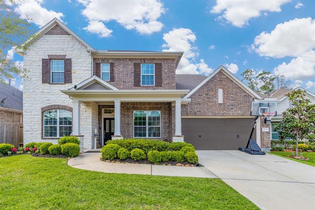 Come in and enjoy your new home. Great floor plan | Image 4