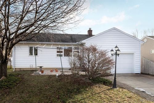 5835 West Lane, Hamburg, NY, 14085 | Card Image