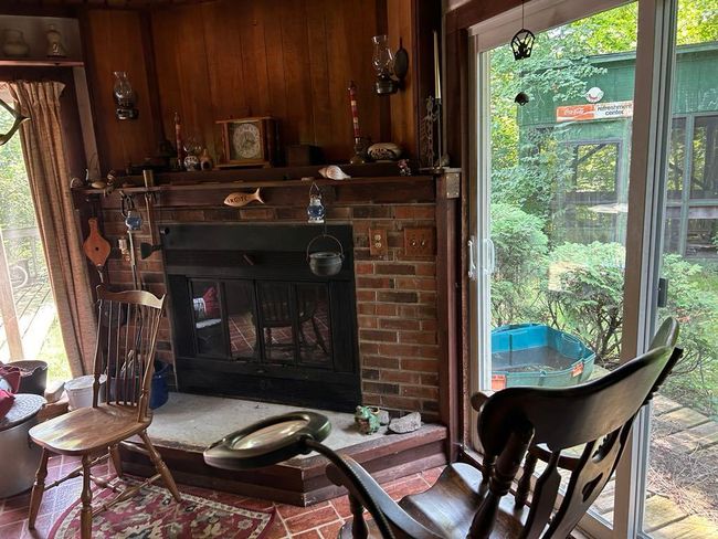 343 Hickory Ct, House other with 3 bedrooms, 2 bathrooms and 2 parking in Oakwood IL | Image 6