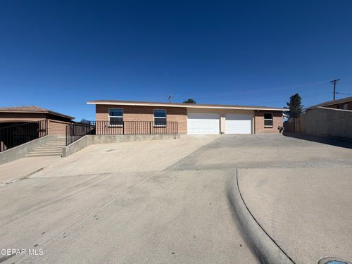 a-293 Atlantic Rd, El Paso, TX, 79922-1328 | Card Image