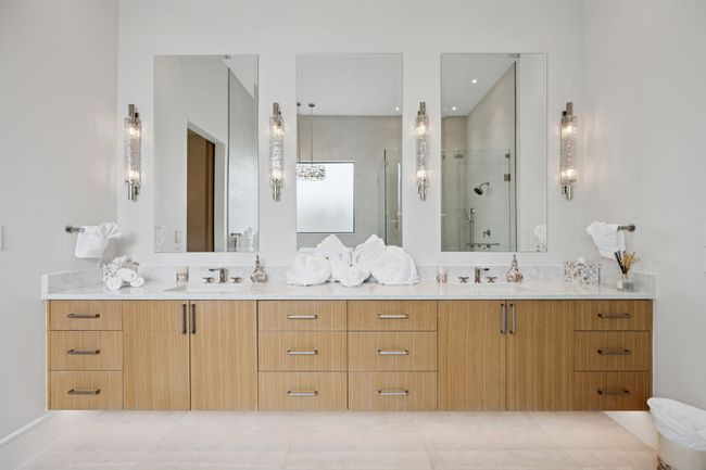 424 Regal Ln, House other with 5 bedrooms, 7 bathrooms and null parking in Irving TX | Image 21