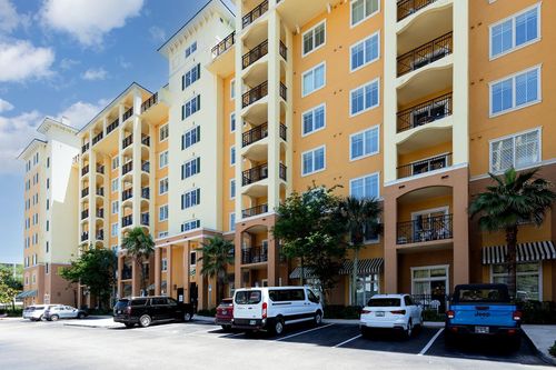 2312-8100 Poinciana Blvd, ORLANDO, FL, 32821-5617 | Card Image