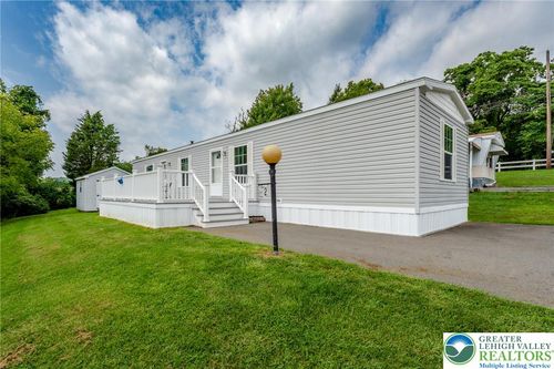 2 Chestnut Ridge Cir, Kunkletown, PA, 18058-3202 | Card Image