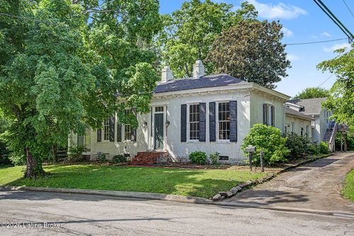 3606 College Dr, Jeffersontown, KY, 40299-3602 | Card Image