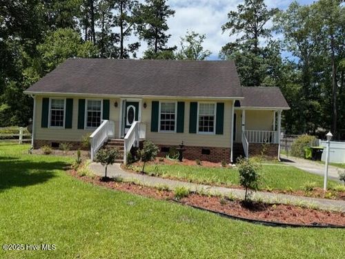 1217 Forest Dr, Whiteville, NC, 28472-2963 | Card Image