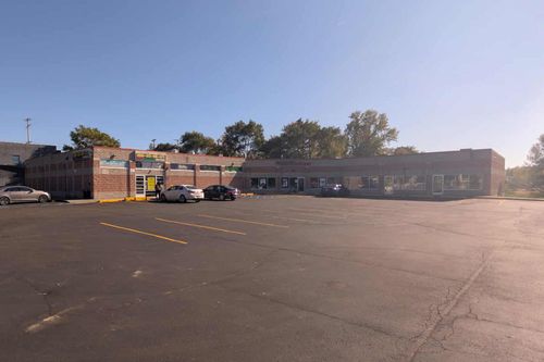 110 Hall St Sw, Grand Rapids, MI, 49507-1032 | Card Image