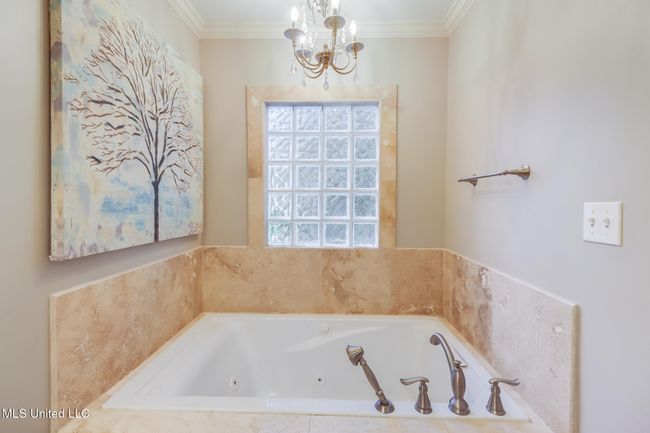 Primary bathroom | Image 18