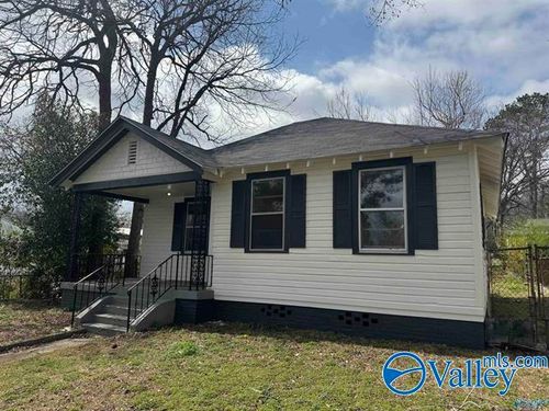 929 Wahl St, Gadsden, AL, 35903-1740 | Card Image