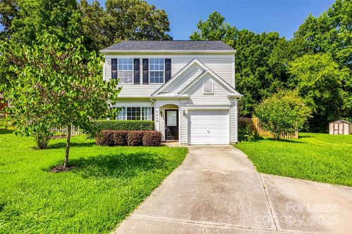 2406 Sawyer Dr, Charlotte, NC, 28213-5266 | Card Image