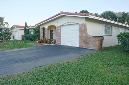 1236 Nw 43rd St, Deerfield Beach, FL, 33064-1127 | Card Image