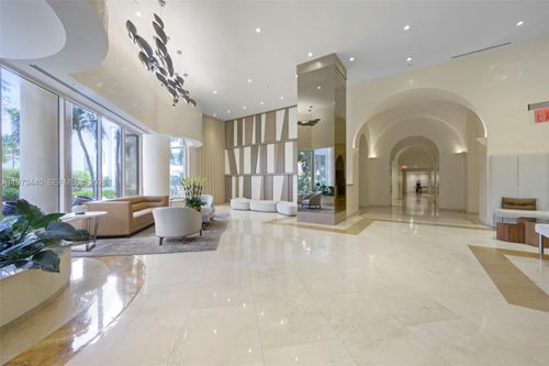 15g-19355 Turnberry Way, Aventura, FL, 33180-2541 | Card Image