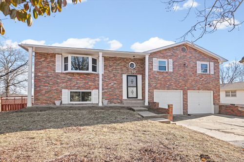 1504 N Golf Blvd, COLUMBIA, MO, 65202-6962 | Card Image