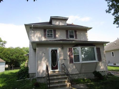 206 N Central Ave, Truman, MN, 56088-1002 | Card Image