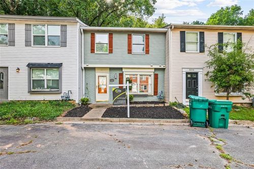 8846 Long Beach Cir, Sandy Springs, GA, 30350-2209 | Card Image