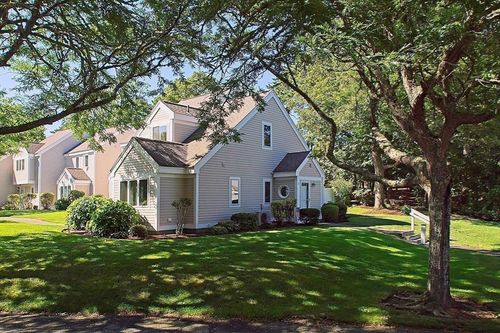 11-11 Howland Cir, Brewster, MA, 02631-3026 | Card Image