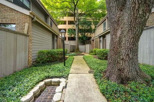 apt-26-2601 Augusta Dr, Houston, TX, 77057-5620 | Card Image