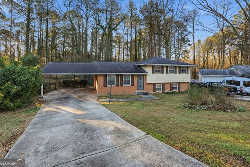 5700 Deerfield Trl, atlanta, GA, 30349-3716 | Card Image