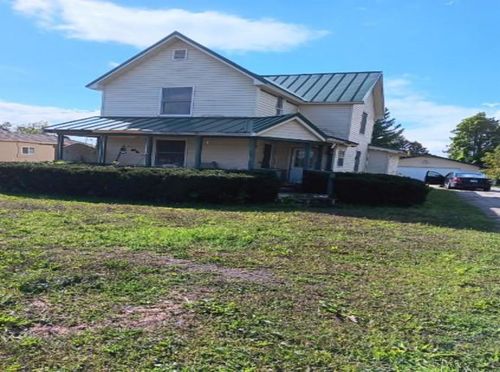 208 E Main St, Hale, MI, 48739-9558 | Card Image