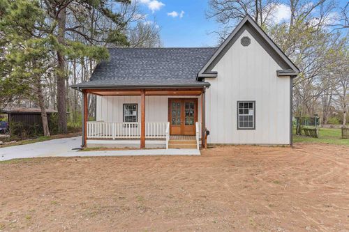 211 Hays Ave, Trenton, TN, 38382-2130 | Card Image