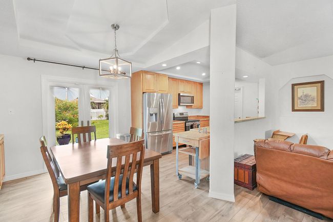 3171 Sw Crumpacker St, House other with 2 bedrooms, 2 bathrooms and null parking in Port St. Lucie FL | Image 9