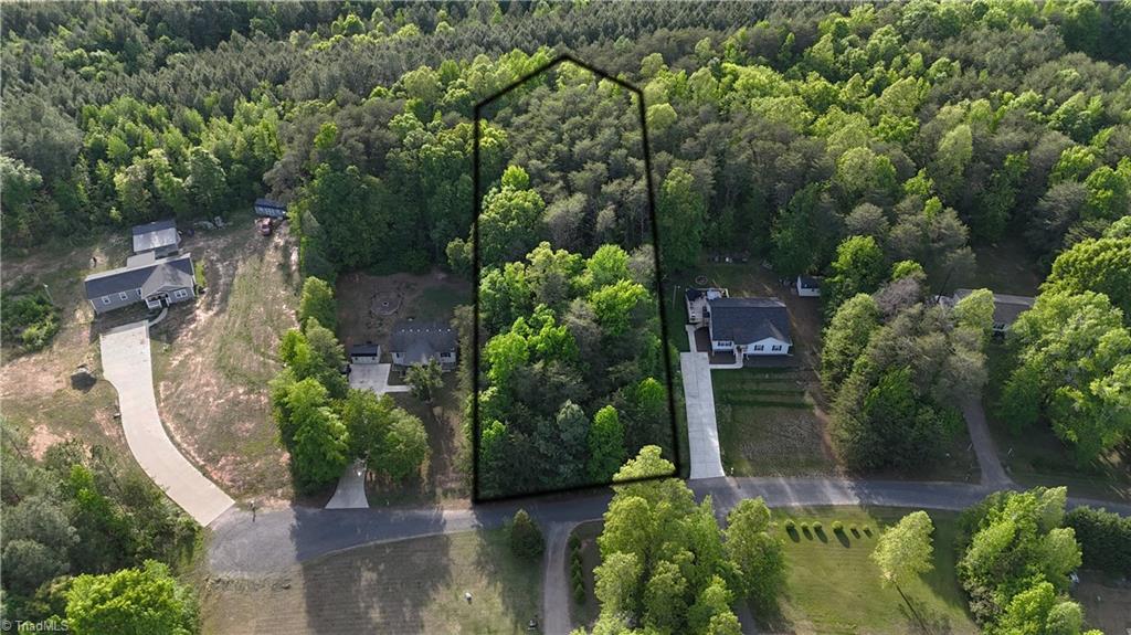Land in Stoneville 5