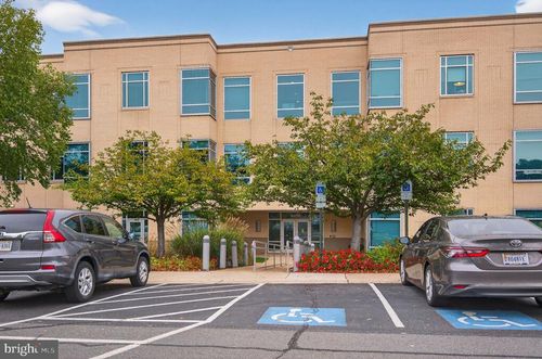 ste-203-46090 Lake Center Plz, Sterling, VA, 20165-5878 | Card Image