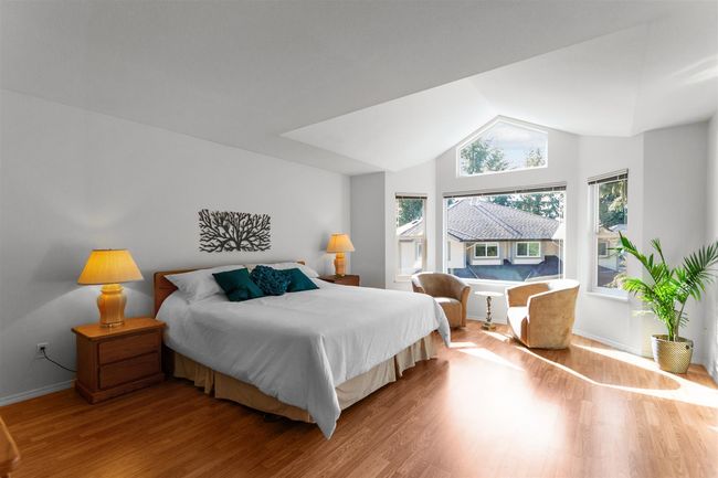 39 - 101 Parkside Dr, Townhouse with 3 bedrooms, 2 bathrooms and 2 parking in Port Moody BC | Image 11