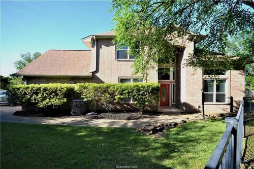 315 Chimney Hill Dr, College Station, TX, 77840-1831 | Card Image