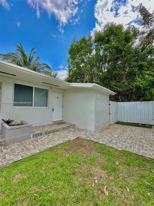 apt-4-62 Ne 78th St, Miami, FL, 33138-4337 | Card Image