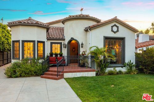 4359 Clybourn Ave, Toluca Lake, CA, 91602-2906 | Card Image