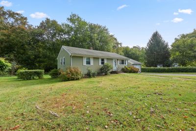 3770 Broadbridge Avenue, House other with 3 bedrooms, 1 bathrooms and 4 parking in Stratford CT | Image 2