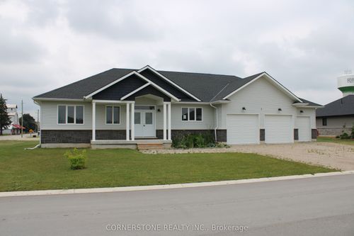 2 Mctavish Cres, Ripley, ON, N0G2R0 | Card Image
