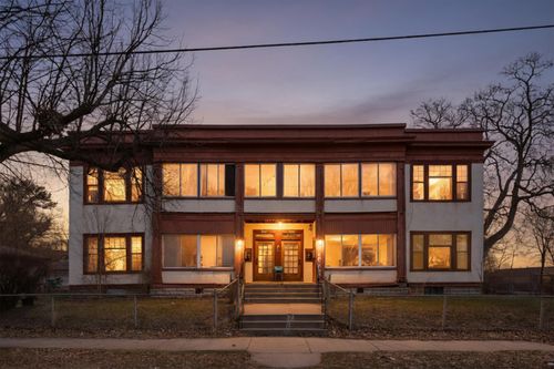 900 16th Avenue N, Minneapolis, MN, 55411 | Card Image