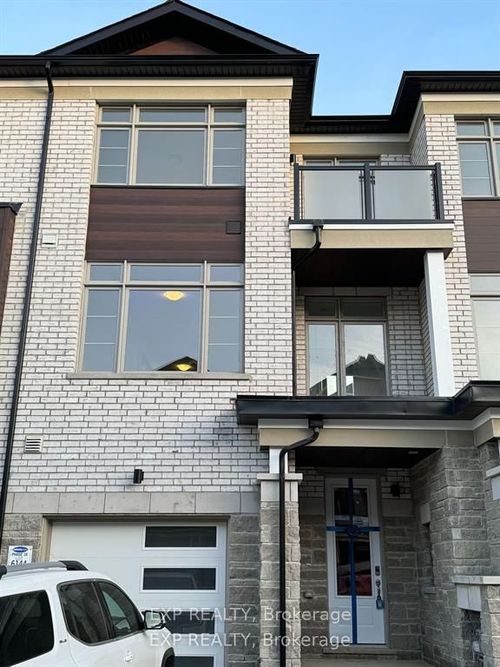 172 Keppel Cir, Brampton, ON, L7A5K7 | Card Image