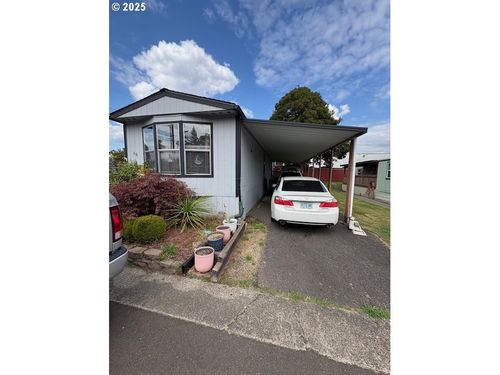 66-3500 Se Concord Rd, Milwaukie, OR, 97267-4666 | Card Image