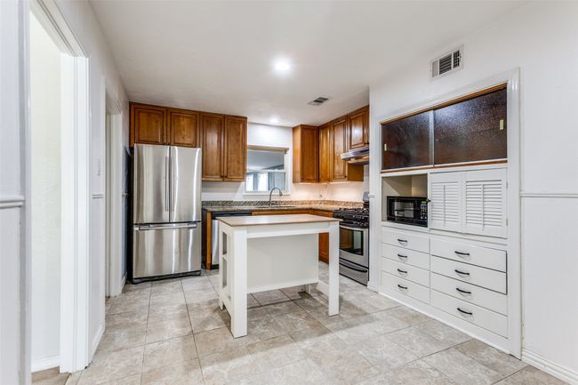 You will enjoy an Eat-In Kitchen . . . . | Image 4