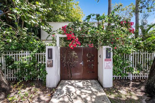 201-1419 West Ave, Miami Beach, FL, 33139-3774 | Card Image