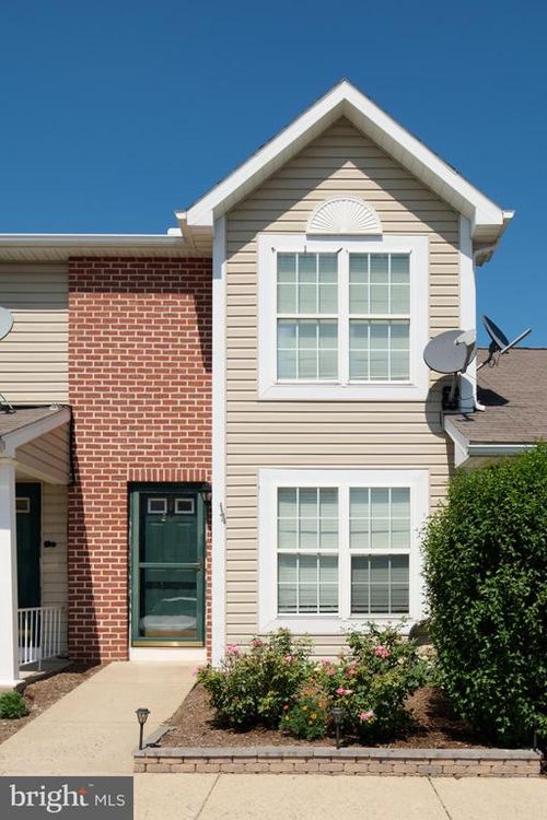 209 Pebble Lane, BELLEFONTE, PA, 16823 | Card Image