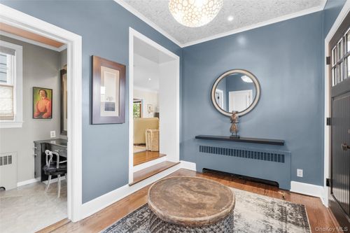 334 Highbrook Ave, Pelham, NY, 10803-2249 | Card Image