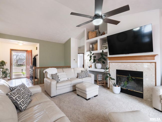 4502 S Misty Isle Pt, House other with 5 bedrooms, 3 bathrooms and null parking in Mapleton IL | Image 12