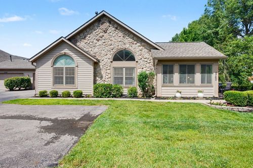 8760 Linksway Dr, Powell, OH, 43065-8298 | Card Image