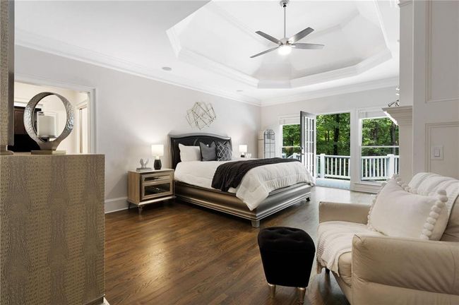 10635 N Edgewater Pl, House other with 5 bedrooms, 6 bathrooms and 5 parking in Johns Creek GA | Image 20