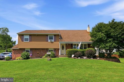 337 Middle Holland, SOUTHAMPTON, PA, 18966 | Card Image
